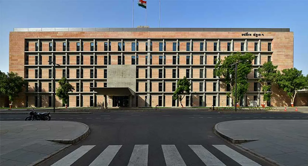 Gujarat Government orders transfers of 79 IAS officers, Dr. M.D Modia appointed as new collector of Bharuch