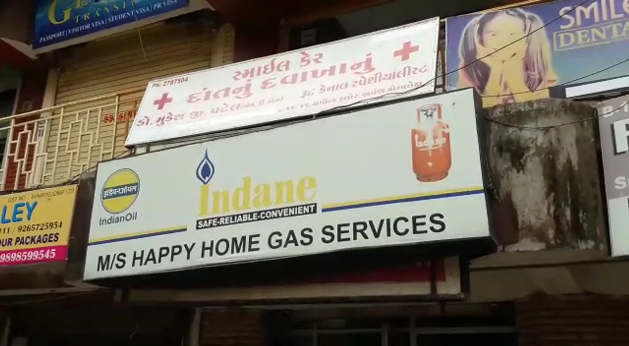DSO busted gas refilling racket in city