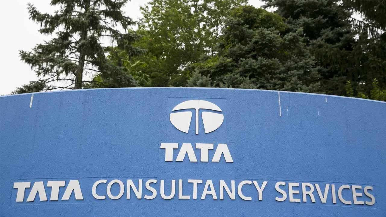 TCS needs more deals to touch 2-digit growth