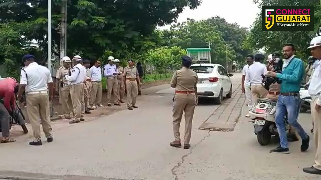 23 policemen found violating the traffic rules in Vadodara
