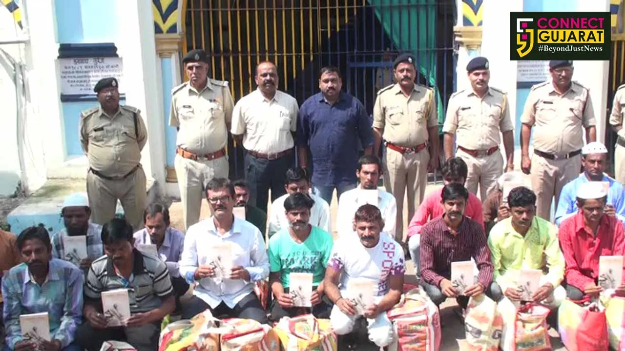 19 prisoners form Vadodara central jail released on 150th birth anniversary of Mahatma Gandhi
