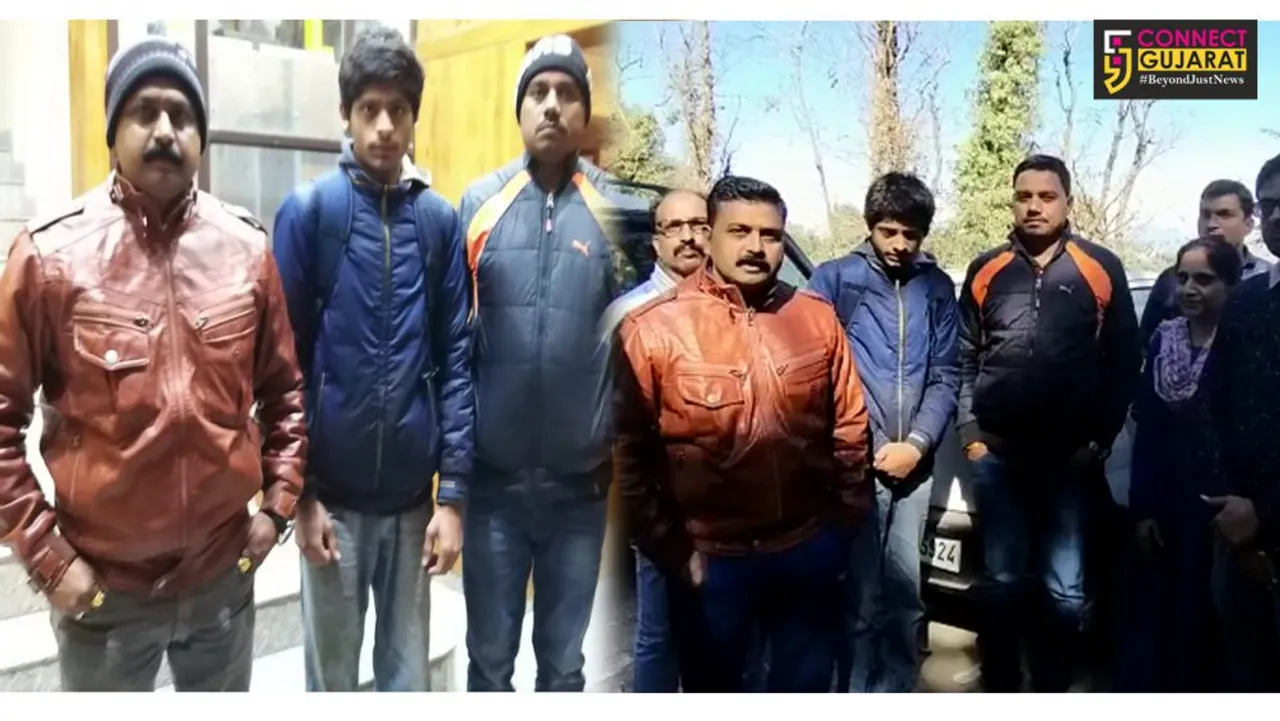 Three Gujarat police jawans on vacation found missing boy from Padra