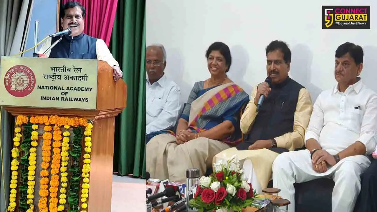 MOS Railways Suresh C. Angadi visited Chanod Kevadia proposed railway site