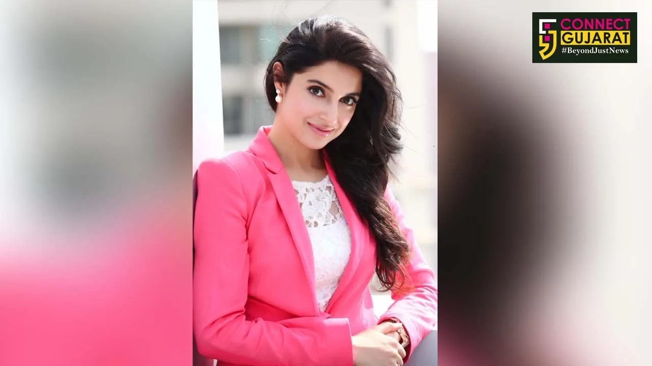 Divya Khosla Kumar, now turns Entrepreneur buys a team in Tennis Premier League.