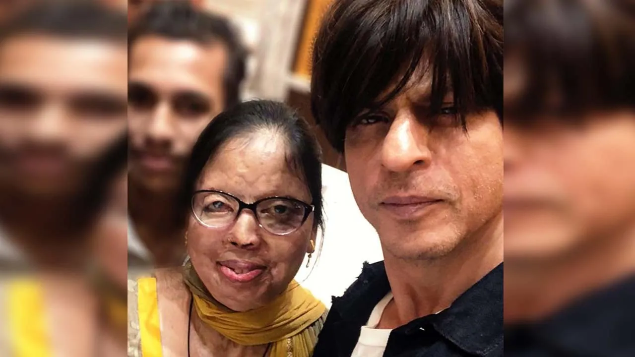 Shah Rukh Khan congratulates acid attack survivor with some warm wishes and blessings on her marriage