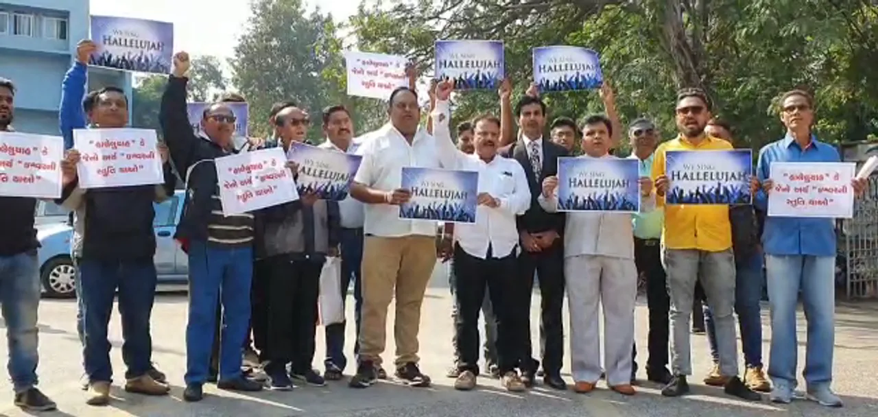 Christians in Vadodara raised protest against Raveena Tandon, Farah Khan, Bharti Singh for hurting religious sentiments
