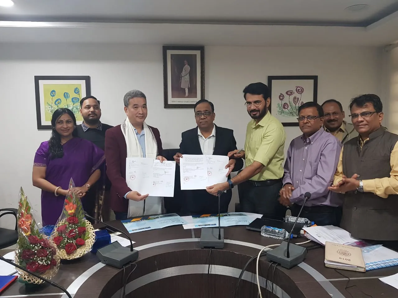 MSU Baroda facilitated the signatures on MOUs with 6 International Universities