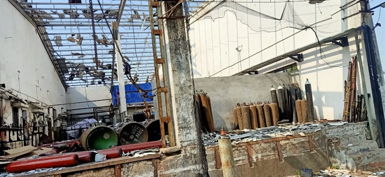 Vadodara : Blast inside Aims Oxygen company, 5 died
