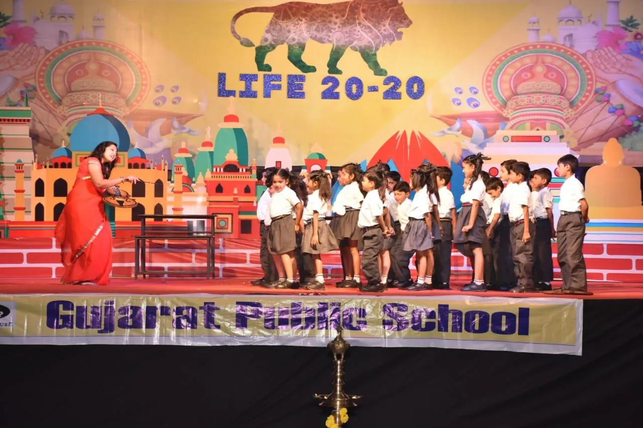 GPS Chhani celebrated Annual Day on theme life 2020