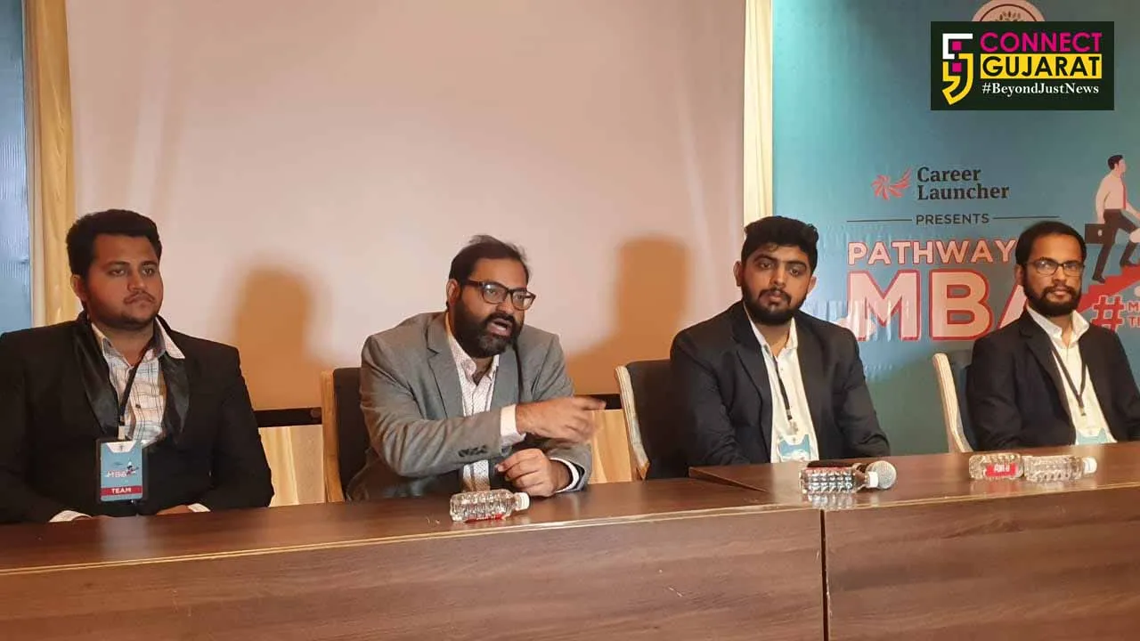 First seminar of “Pathway to MBA” by Change Vadodara Campaign