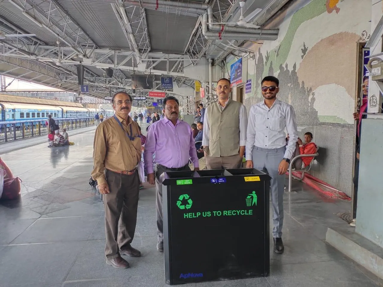 WR one more unique initiative towards Swachha Rail Swachha Bharat