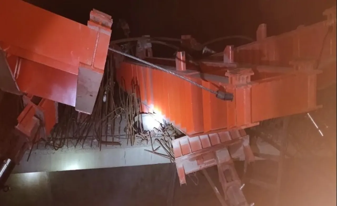 2 killed, 7 injured after under-construction bridge collapses in West Bengal