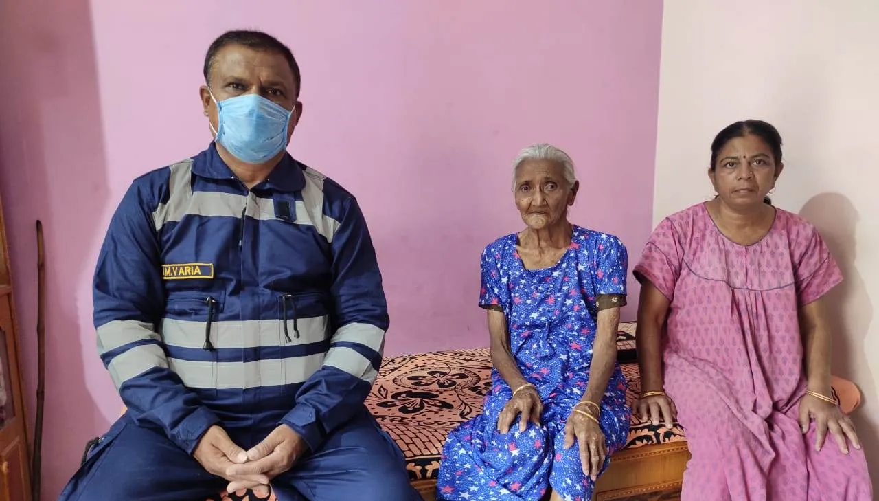 Families of Vadodara fire brigade jawans worried about their well being