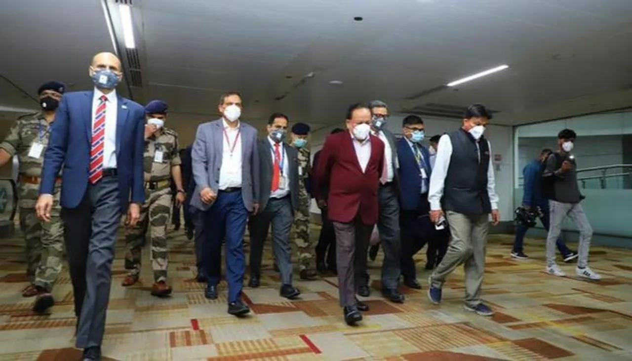 Union Health Minister visits Indira Gandhi International Airport in Delhi