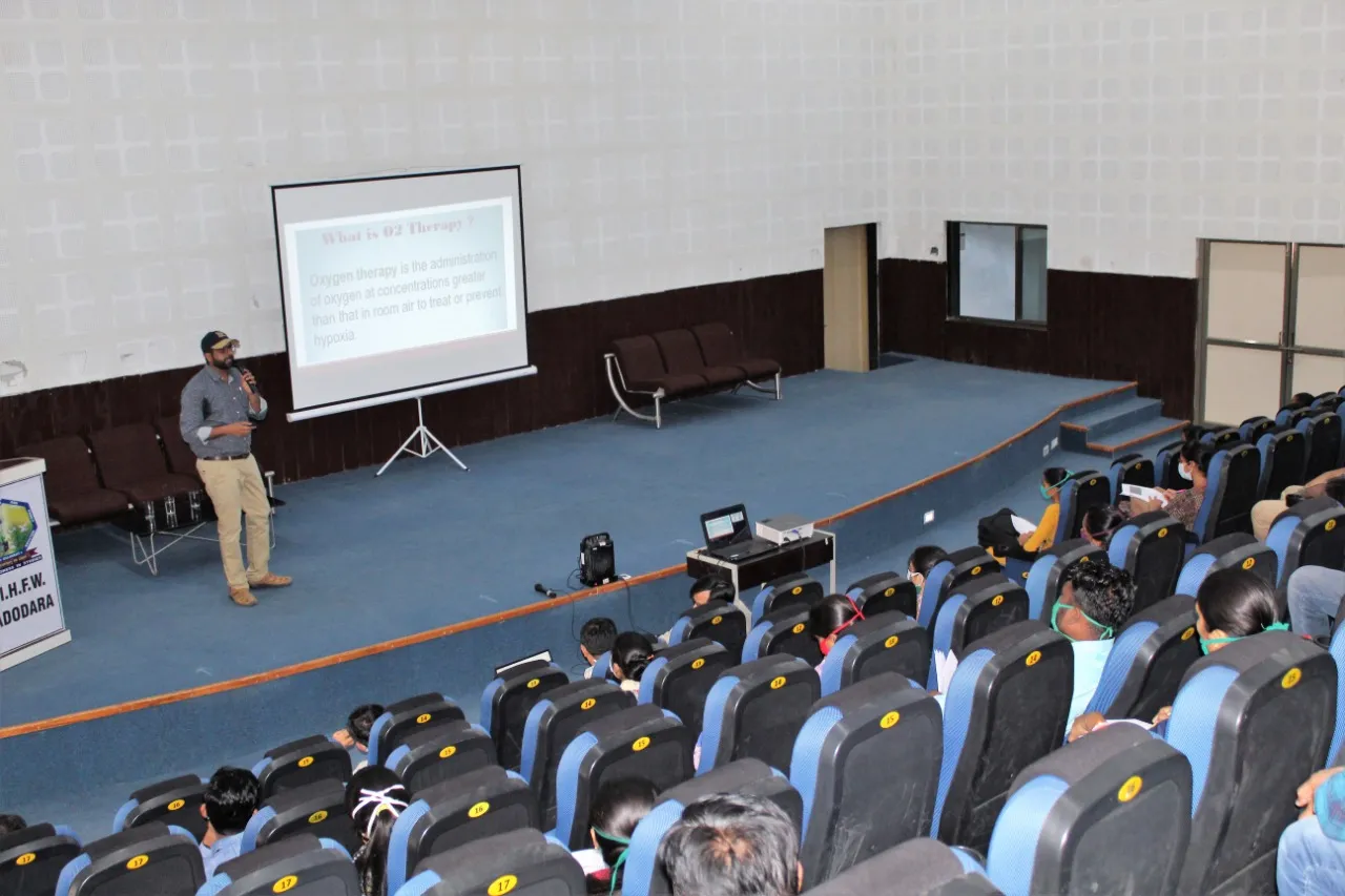 Vadodara government training institute gives training to operate ventilators
