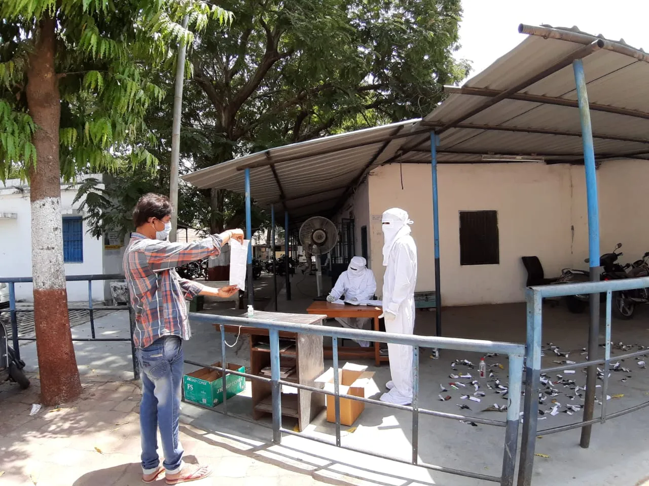 Detained vehicles released by Vadodara police