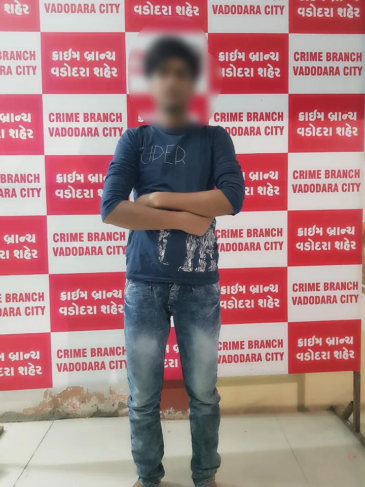 Vadodara crime branch arrested one for spreading rumors through posting fake message on social media