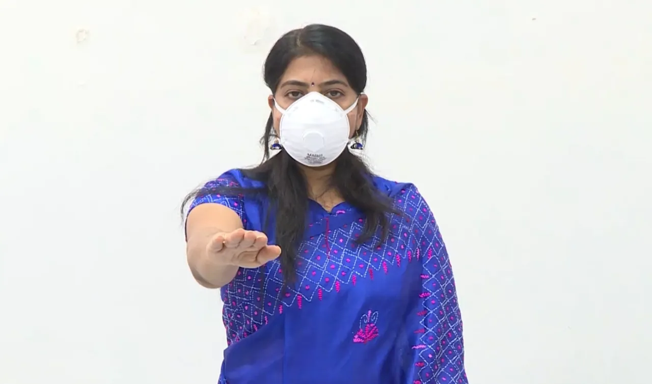 District Collector and police Commissioner took oath on Gujarat Foundation Day