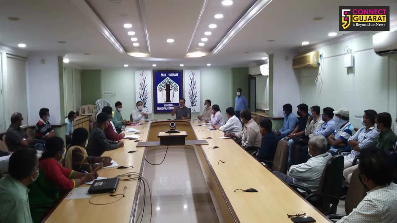 400 teachers will assist the health teams in door to door surveillance starting from Tuesday in Vadodara