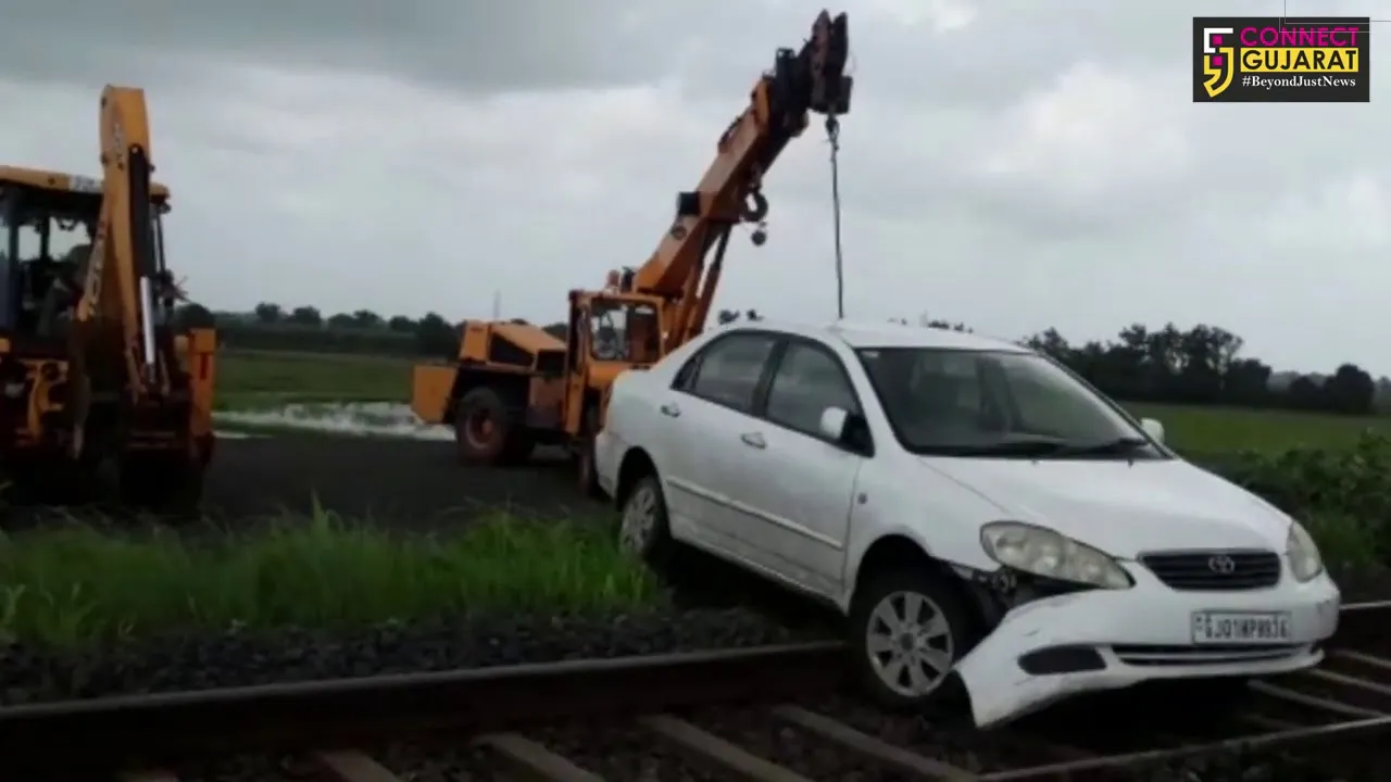 Alert loco pilot averted a possible accident