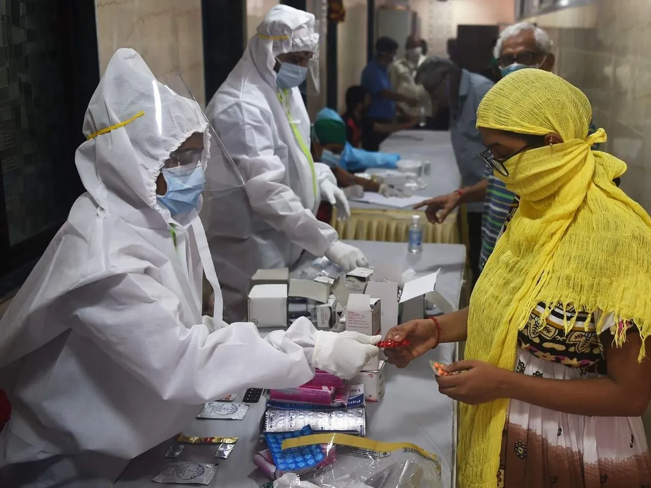 India’s COVID-19 tally passes 34 lakh with a single day spike of over 76,000 cases
