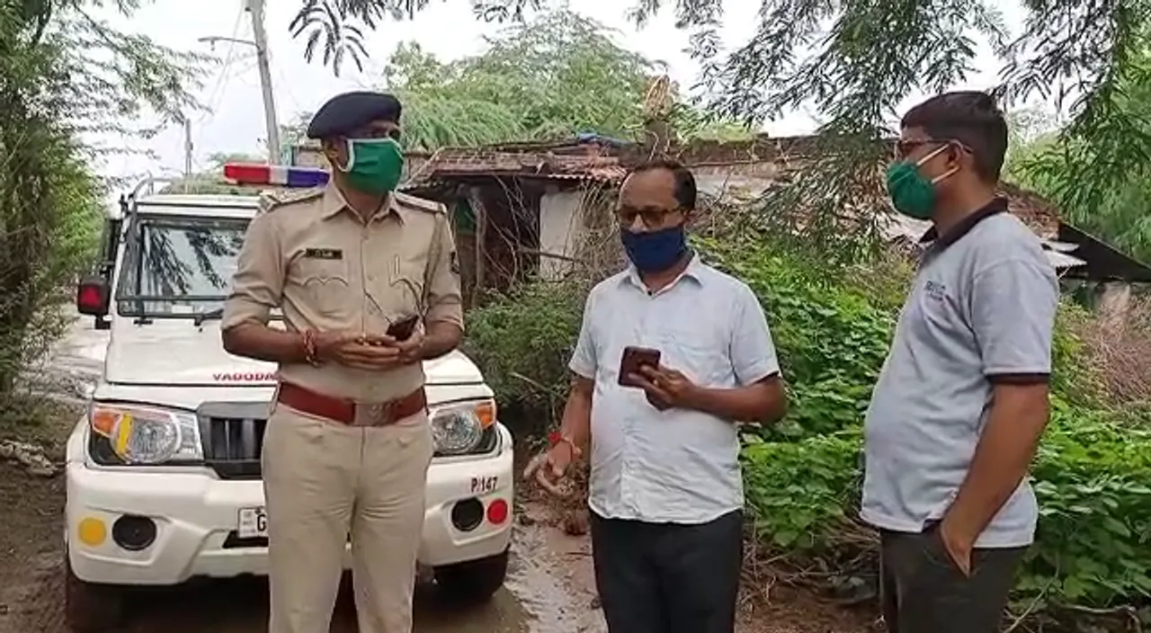 Padra police registered murder case against wife for killing her husband at Umraya village