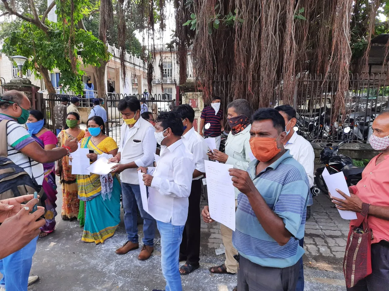 Locals of Shastri bridge area demand primary health center