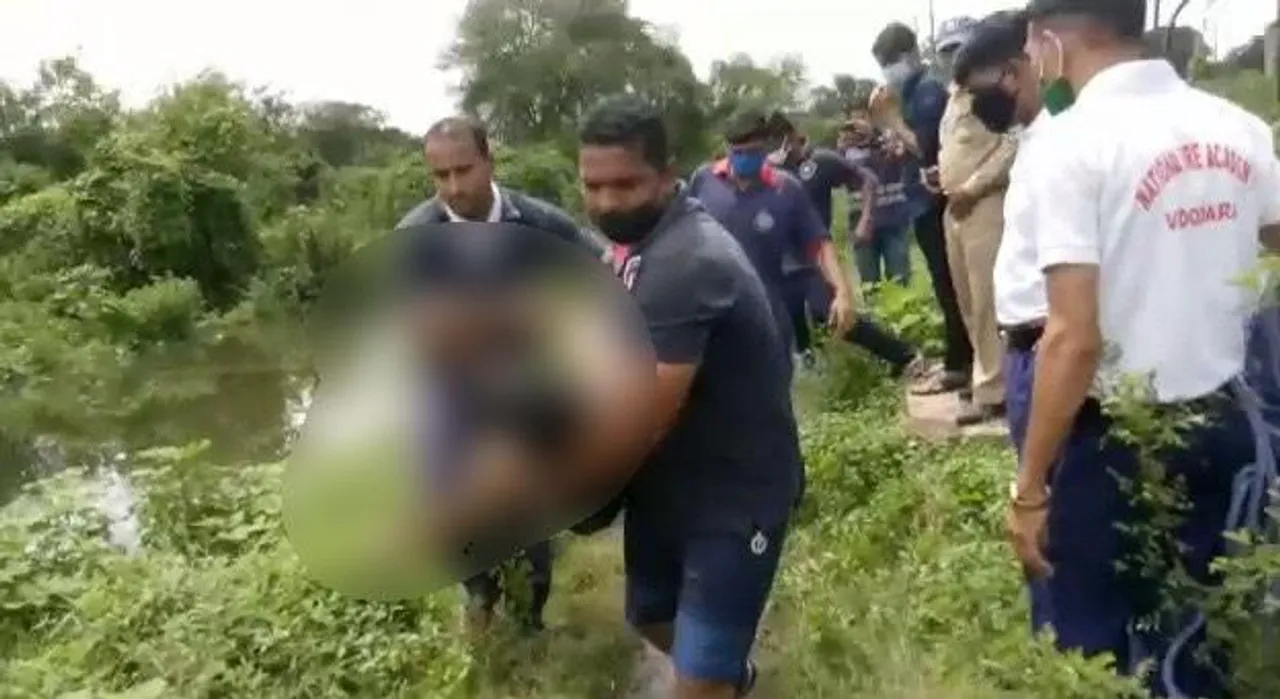 Motorcyclist died after fell inside open storm water drain in Vadodara