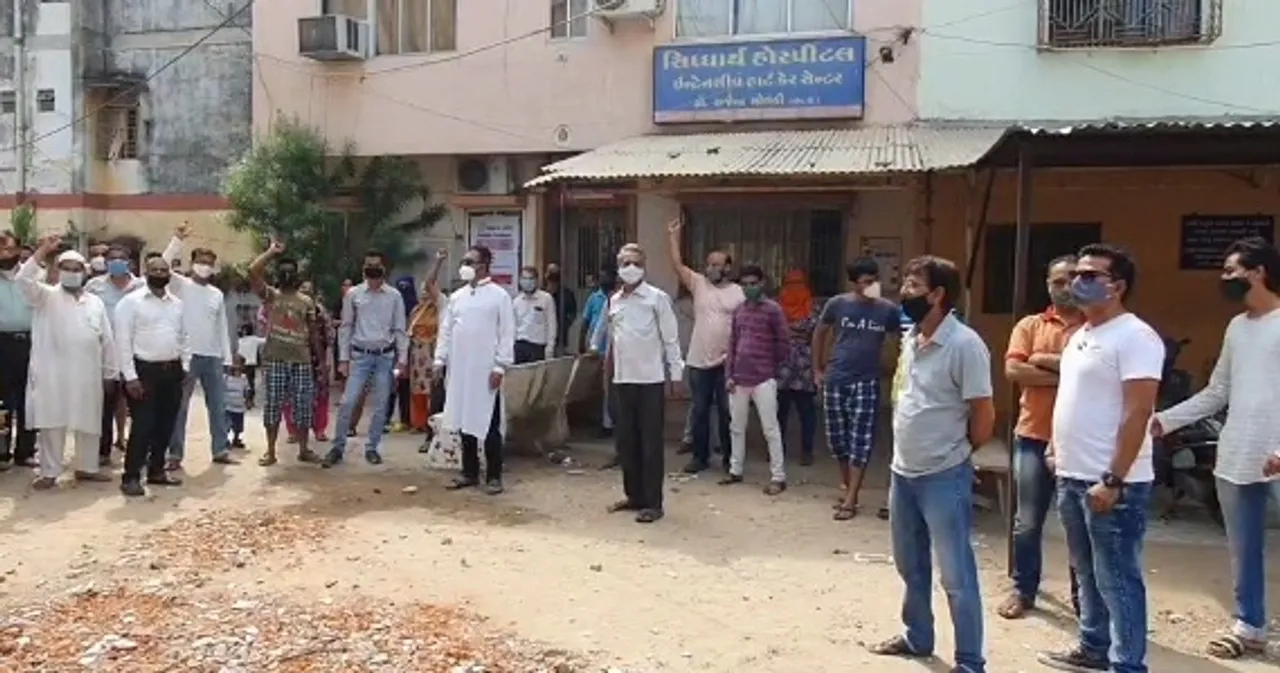 Residents of Kamatipura Fategunj protest against Covid centre assigned to local hospital