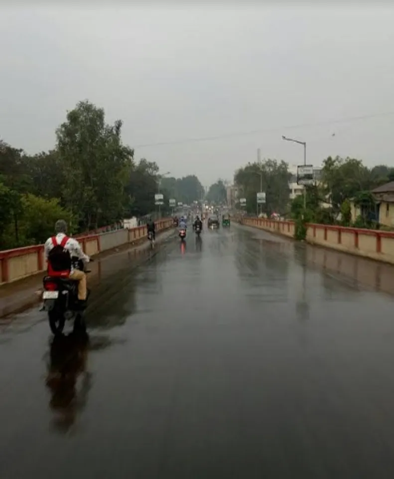 Unseasonal rains continues in Vadodara for the second day