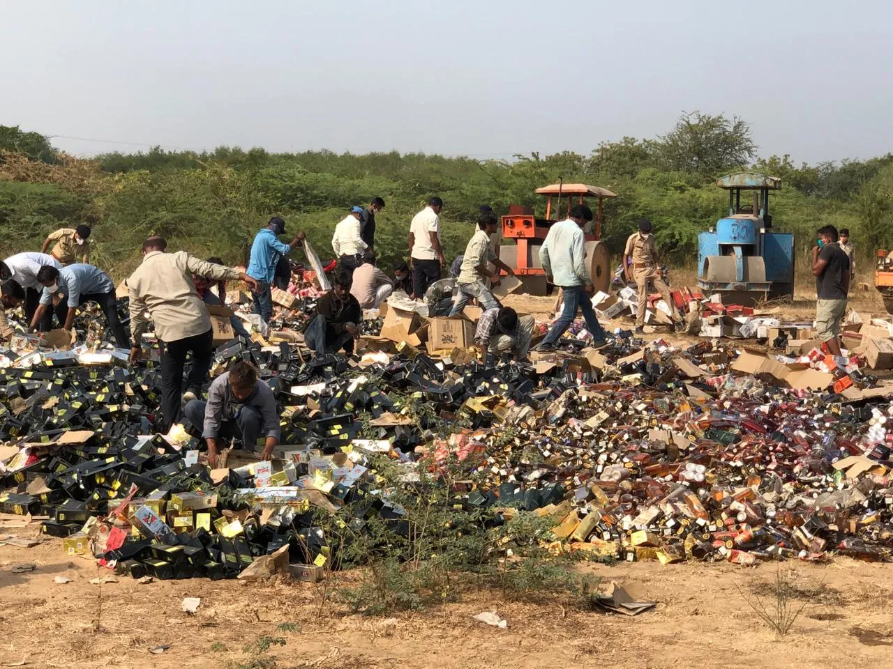 Liquor worth 87.65 lakhs caught by Vadodara police destroyed at Chikodara village
