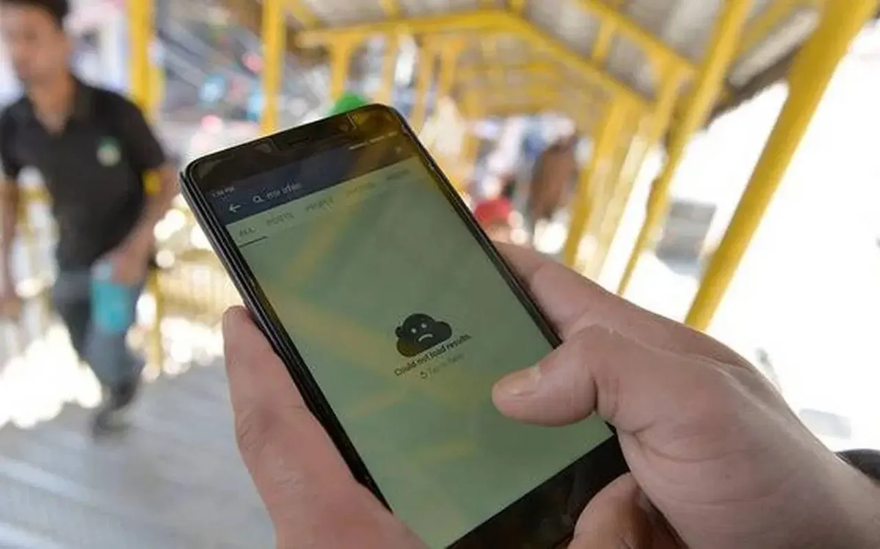 Mobile internet services snapped across Kashmir valley
