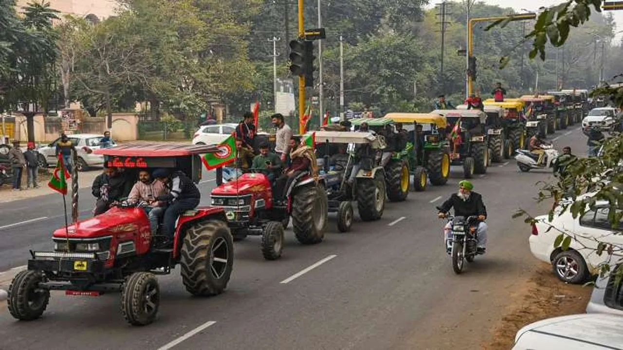 Delhi Police gives permission to farmer’s tractor parade on Republic Day