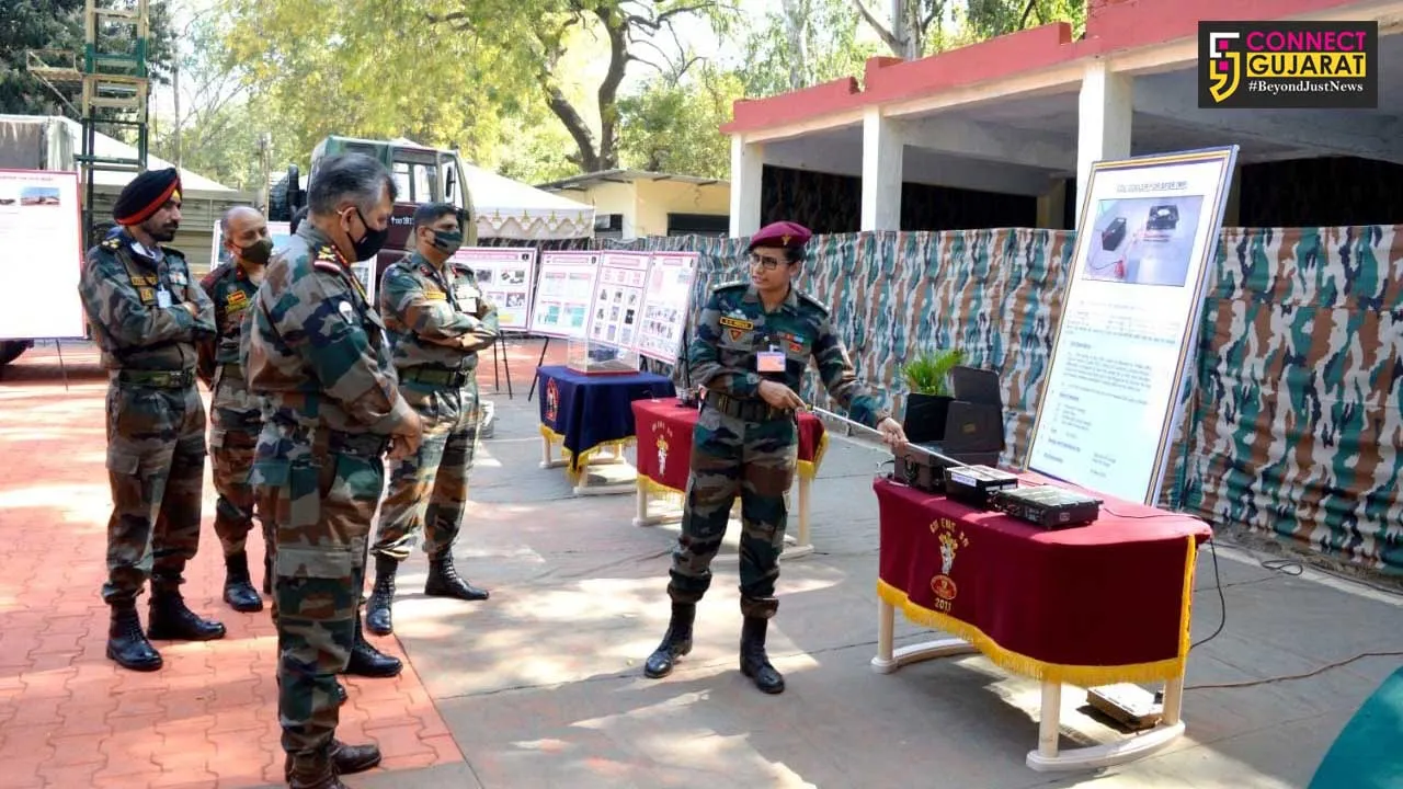 Lieutenant General PS Minhas GOC Konark Corps visits Golden Katar division