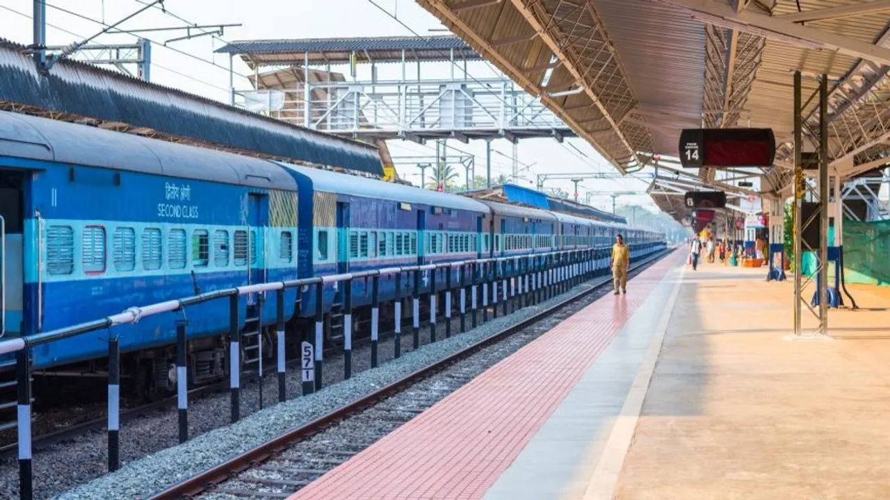 Revision in timings of 13 pairs of special trains over Vadodara division