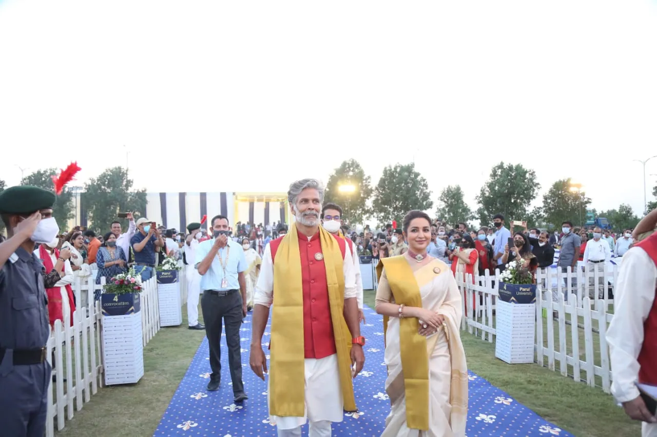 Milind Soman and Tisca Chopra motivate students in 4th Annual Convocation of Parul University