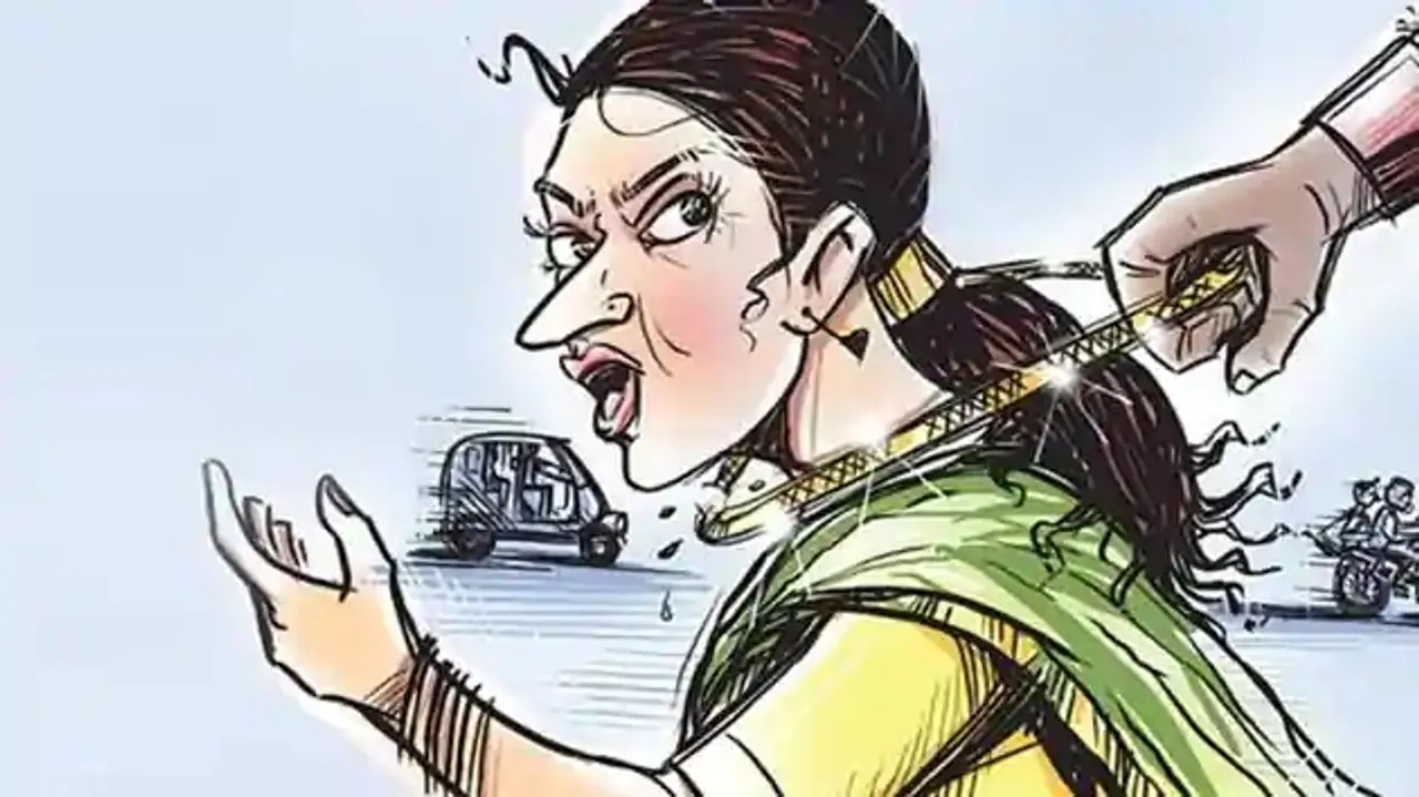 Two youths snatched a gold chain and earrings from a woman went for morning walk on Sama Savli Road