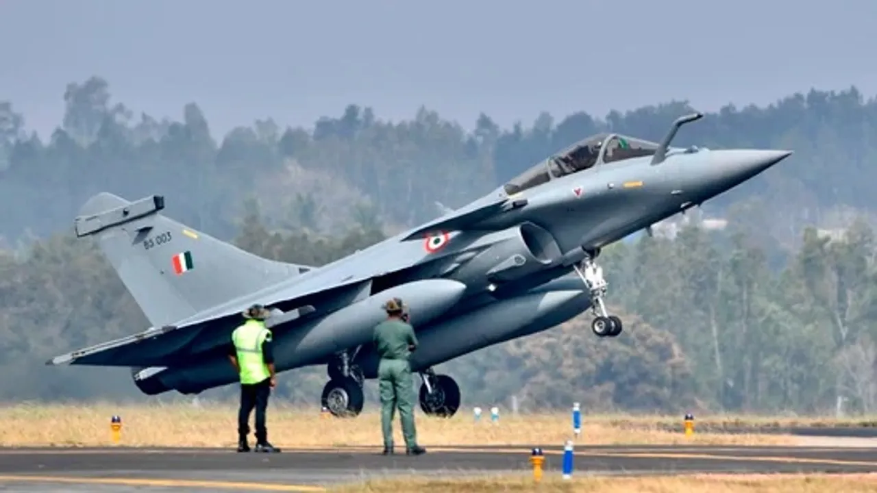 IAF chief Rakesh Bhadauria to flag off 6 Rafale fighters from France on April 21