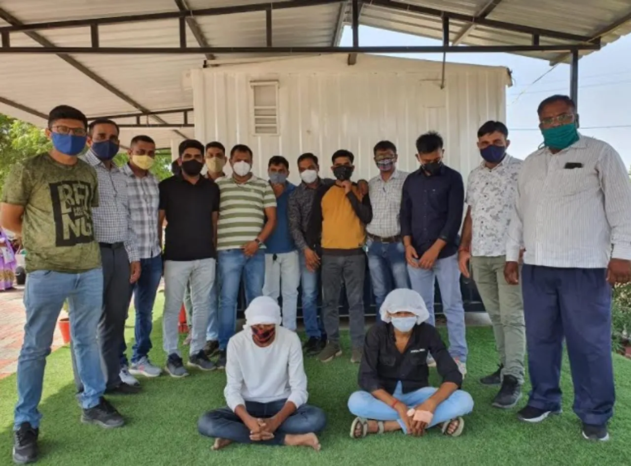 Vadodara taluka LCB arrest two in the murder of youth whose body found in Sevasi area