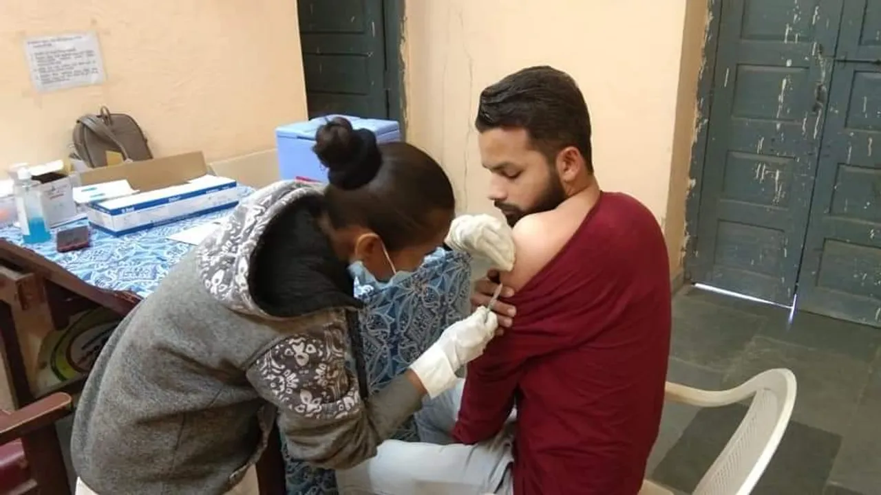 9535 people above 45 years got vaccinated in Vadodara