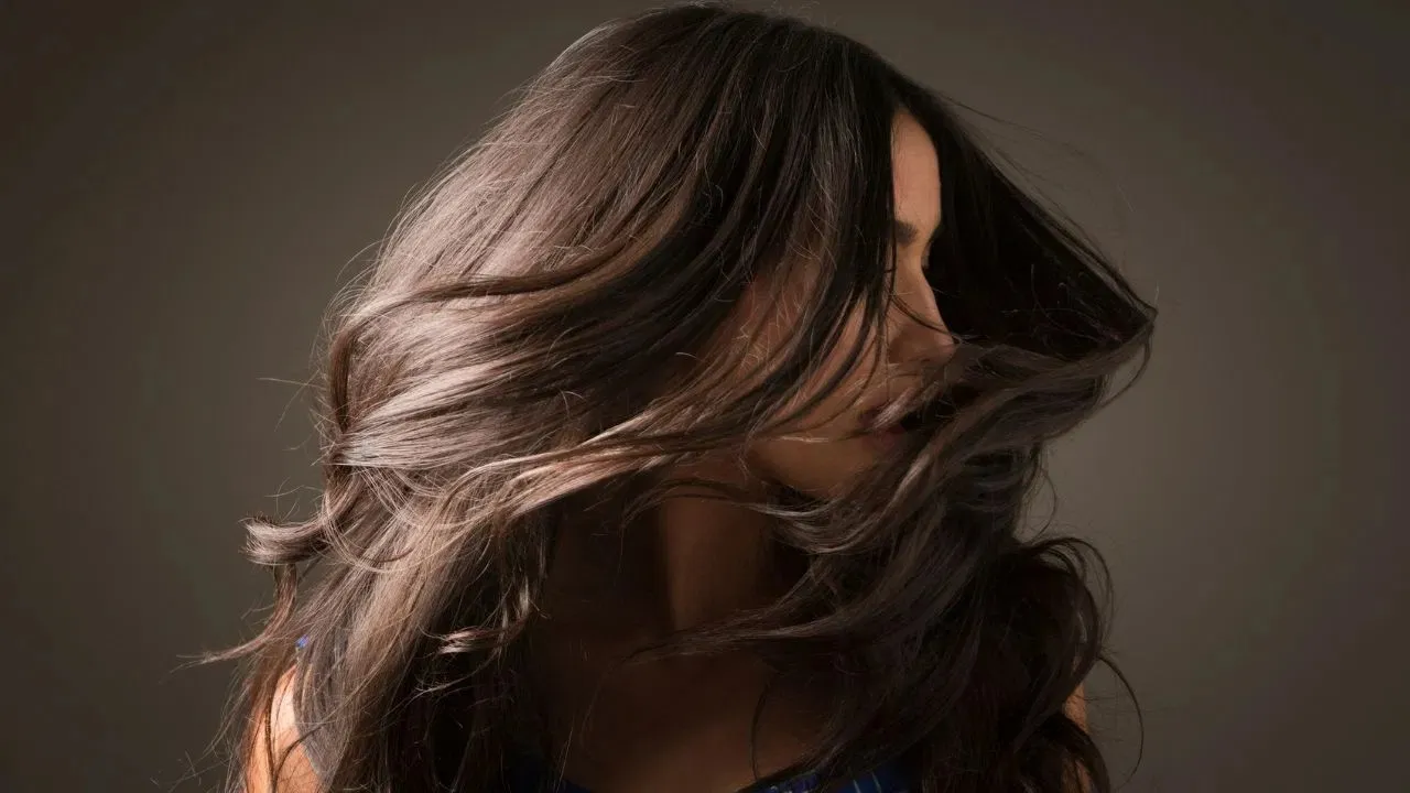 hairs tips