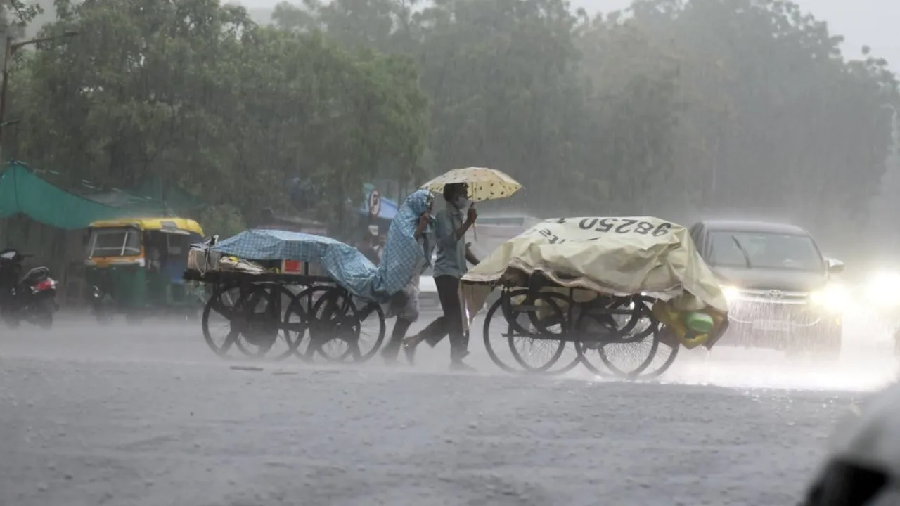 in-gujarat_rain_2