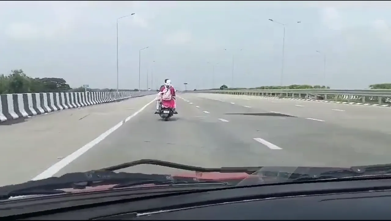 Delhi Mumbai ExpressWay ViralVideo