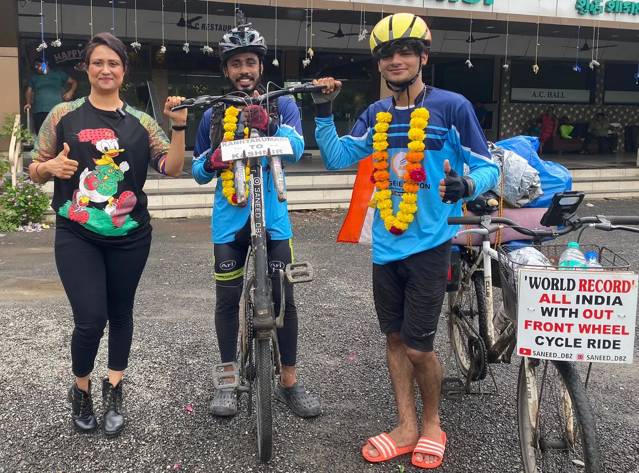 Cyclist Sanid Dibijad