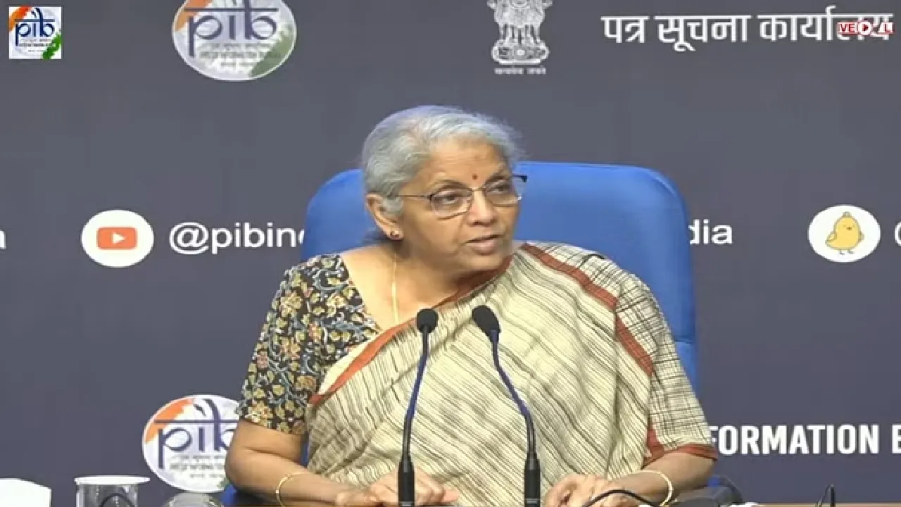 fm nirmala