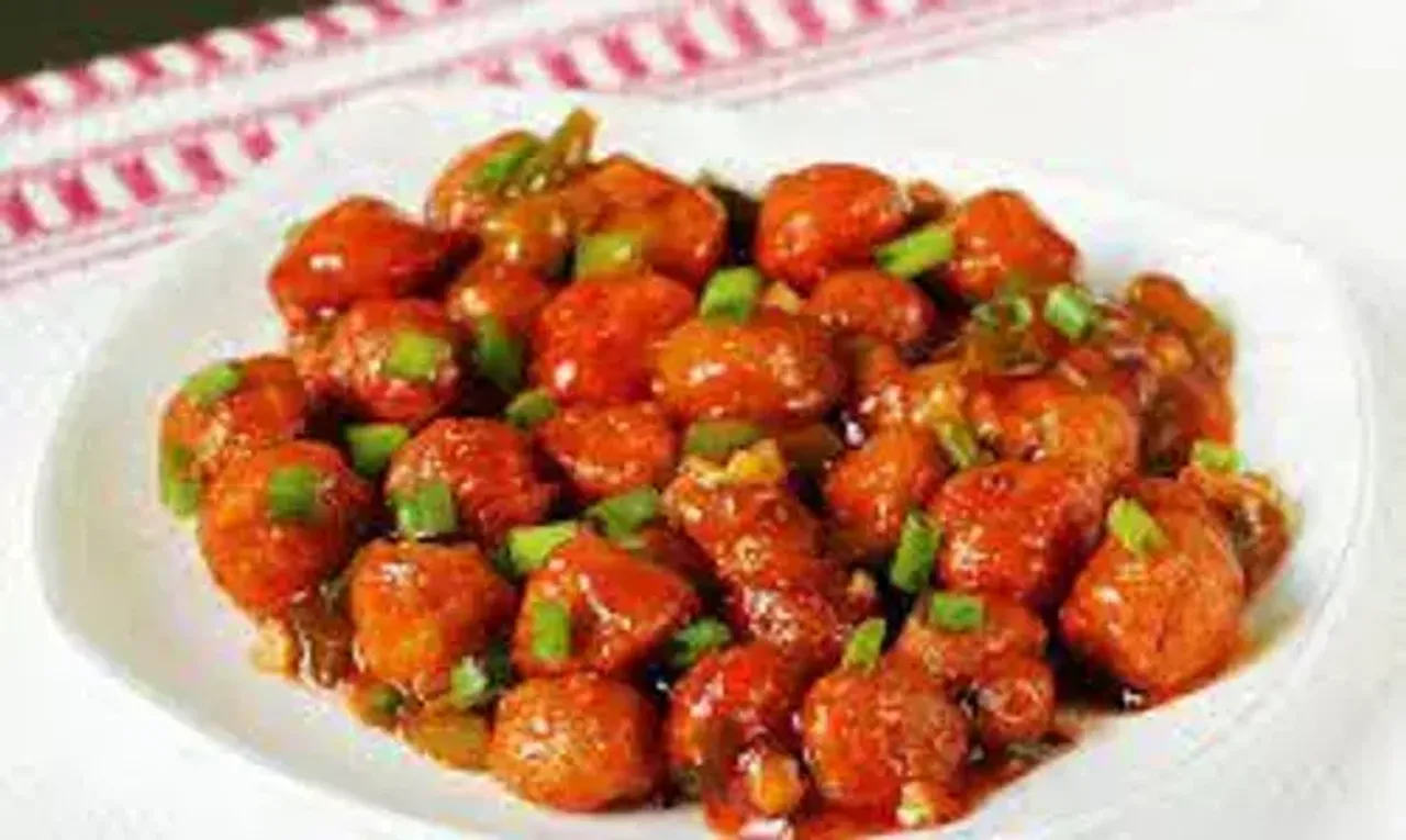 તમે ચાઇનીઝ ફૂડ ખાવાના શોખીન છો? તો ઘરે જ બનાવી લો સોયા મંચુરિયન....