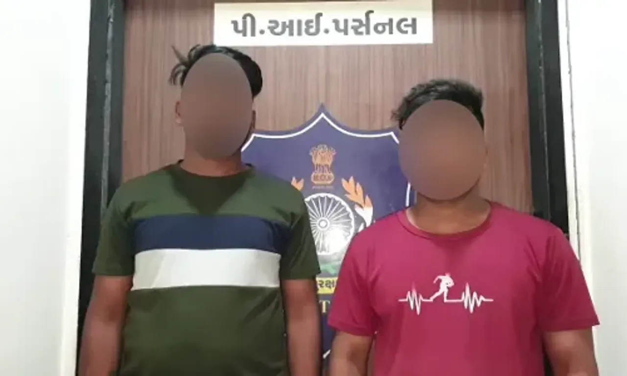 અંકલેશ્વર : GIDC પોલીસે યોગી એસ્ટેટ નજીકથી વિદેશી દારૂ ભરેલી કાર સાથે 2 બુટલેગરોની ધરપકડ કરી...