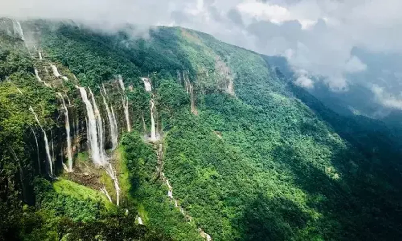 દિવાળીના વેકેશન દરમિયાન ભારતમાં ફરવા માટેના આ શ્રેષ્ઠ સ્થળો
