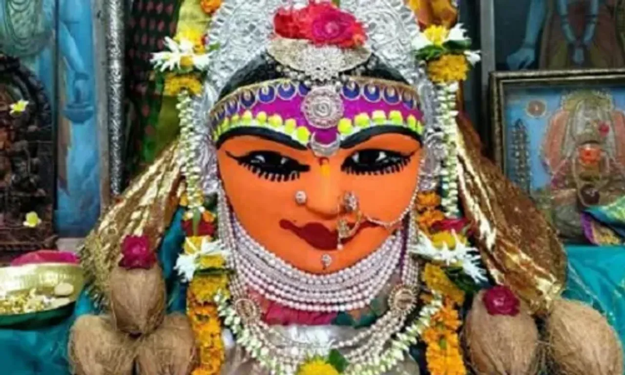 દિવસે ઉજ્જૈનમાં અને રાતે ગુજરાતમાં હોય છે માતાજીનું અદભૂત સ્વરૂપ,વાંચો ઉજ્જૈન નગરીના માઁ હરસિધ્ધિનો અપરંપાર મહિમા