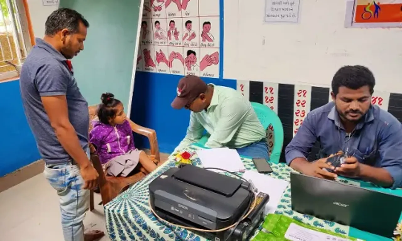 ડાંગ : આંબાપાડા પ્રાથમિક શાળામાં દિવ્યાંગ બાળકો માટે મેડીકલ એસેસમેન્ટ કેમ્પ યોજાયો…